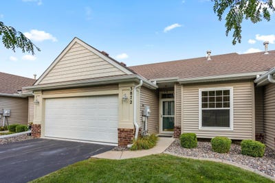 /international/us/3872-lawndale-lane-n-plymouth-mn-110119630068/
