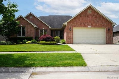 /international/us/16154-white-water-drive-macomb-twp-mi-110109087348/