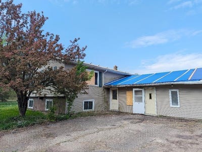 /international/us/10121-north-road-auburndale-wi-110100569974/