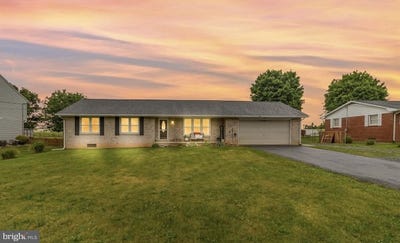 /international/us/3877-winchester-avenue-martinsburg-wv-110108232982/