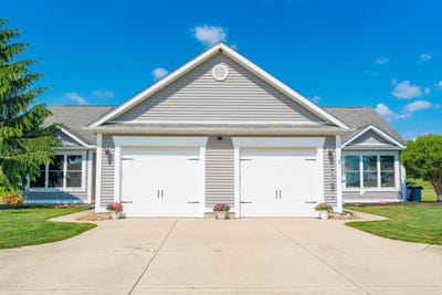 /international/us/66-township-road-581-sullivan-oh-110100203239/