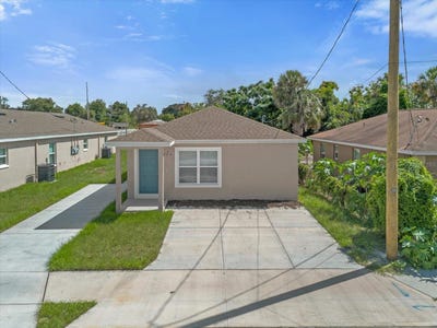 /international/us/324-avenue-y-ne-winter-haven-fl-110107618981/