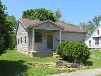 /international/us/432-e-main-street-leesburg-oh-110108195225/