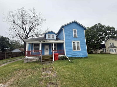 /international/us/408-w-ames-street-russell-ia-110108294135/