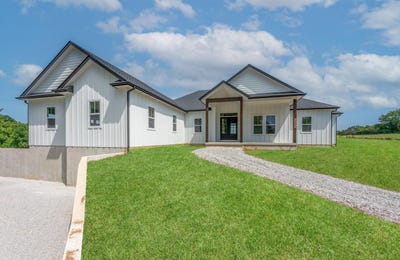 /international/us/19657-mather-road-sedalia-mo-110107849758/