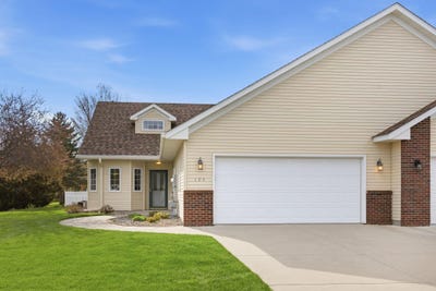 /international/us/195-goldfinch-lane-clearwater-mn-110107687453/
