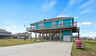 /international/us/965-gulf-shores-dr-crystal-beach-tx-110105725382/