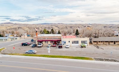 /international/us/915-chestnut-street-carlin-nv-110104840507/