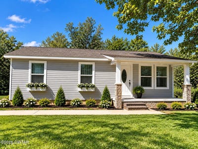 /international/us/13761-natchez-trace-road-lexington-tn-110109982432/