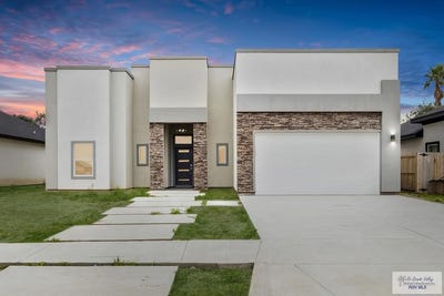 /international/us/7349-san-andres-st-brownsville-tx-110097737084/