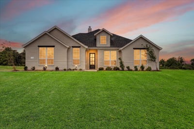/international/us/317-skeen-peak-springtown-tx-110108228443/