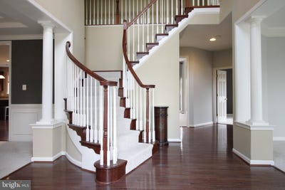 /international/us/5569-jamisons-farm-drive-warrenton-va-110100945318/