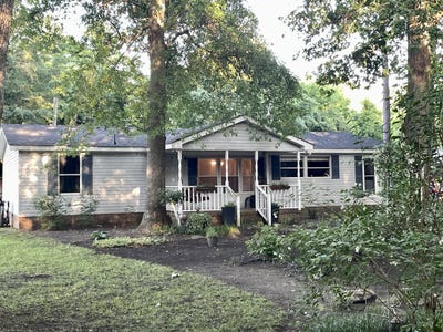 /international/us/2166-healing-springs-road-blackville-sc-110107761532/