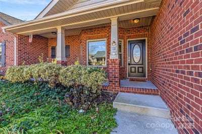 /international/us/7208-ogden-place-denver-nc-110103670553/