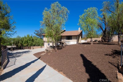 /international/us/30856-hillview-valley-center-ca-110110269124/