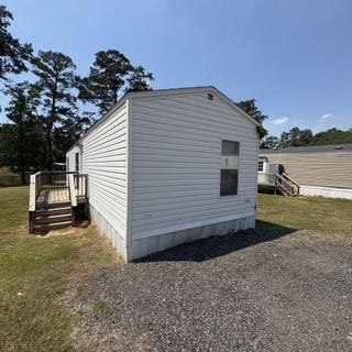 /international/us/162-railway-avenue-thomasville-ga-110107452103/
