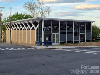 /international/us/168-patton-avenue-asheville-nc-110099602369/