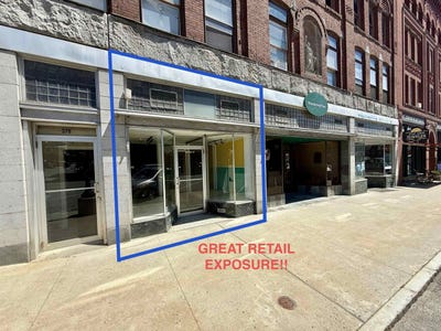 /international/us/378-railroad-street-st-johnsbury-vt-110108587028/