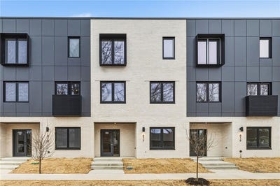 /international/us/821-se-h-street-bentonville-ar-110107961536/