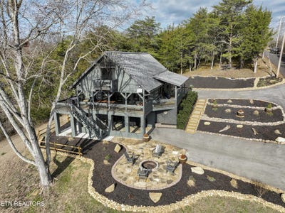 /international/us/1019-moonside-lane-sevierville-tn-110101338631/?lang=zh-tw
