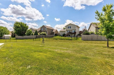 /international/us/590-se-ashton-court-waukee-ia-110100800320/