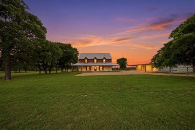 /international/us/1632-county-road-4125-iredell-tx-110107712241/