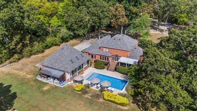 /international/us/415-crittenden-avenue-chickamauga-ga-110110333386/