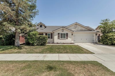 /international/us/180-e-carpenter-avenue-reedley-ca-110108332000/