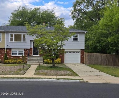 /international/us/2032-adams-avenue-toms-river-nj-110108380083/