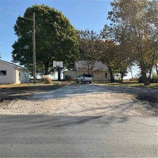 /international/us/9960-w-k68-highway-louisburg-ks-110105084867/