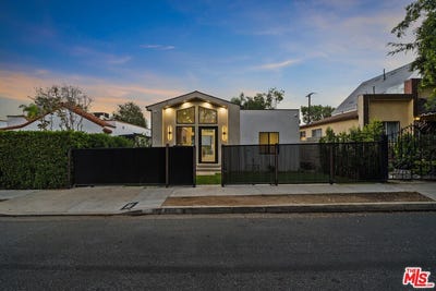 /international/us/8982-norma-pl-west-hollywood-ca-110103682045/