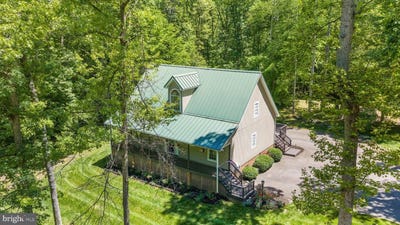/international/us/197-oakleigh-ln-bumpass-va-110107909891/