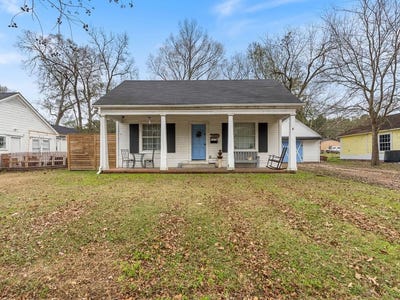 /international/us/211-house-street-lufkin-tx-110105931487/