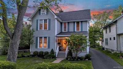 /international/us/122-pleasant-avenue-lancaster-ny-110108692987/