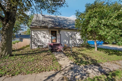 /international/us/105-n-c-street-indianola-ia-110120421122/
