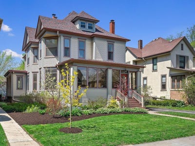 /international/us/325-s-scoville-avenue-oak-park-il-110107475307/