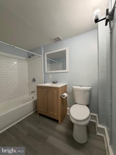 /international/us/671-long-lane-upper-darby-pa-110108195550/