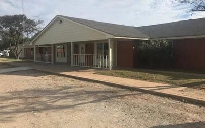 /international/us/510-s-4th-street-cyril-ok-110106526670/