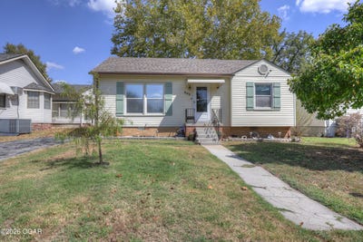 /international/us/406-washington-avenue-baxter-springs-ks-110110307850/