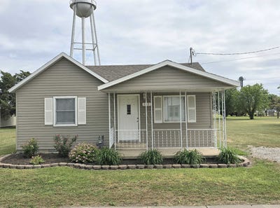 /international/us/112-3rd-street-gorham-ks-110108301221/