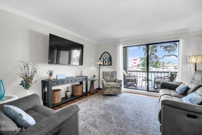 /international/us/18-lighthouse-lane-hilton-head-island-sc-110101397054/