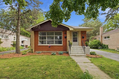 /international/us/1413-evergreen-road-homewood-il-110108494156/