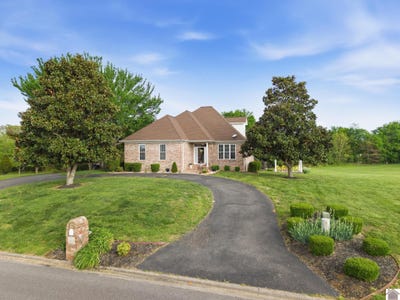 /international/us/113-clubhouse-drive-ledbetter-ky-110107415732/