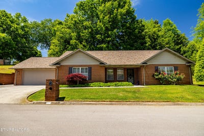 /international/us/170-manchester-drive-maryville-tn-110107799978/