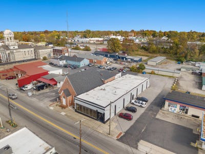 /international/us/223-s-main-street-lawrenceburg-ky-110102326183/