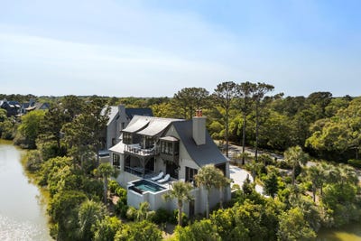 /international/us/20-old-cedar-lane-kiawah-island-sc-110098855511/