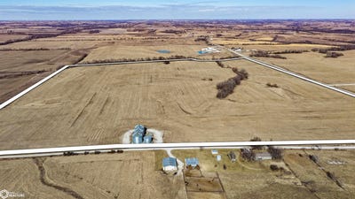 /international/us/p27-redding-ia-110105282622/