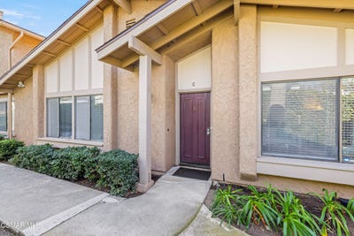 /international/us/4514-lubbock-drive-simi-valley-ca-110105364222/