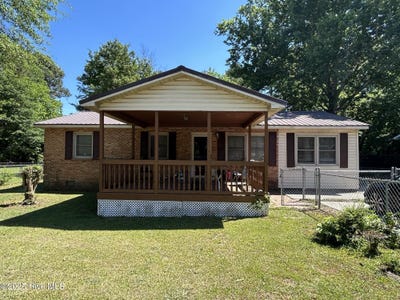 /international/us/16121-palomino-road-laurinburg-nc-110103632206/