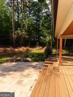 /international/us/5006-suwanee-dam-road-suwanee-ga-110107878814/